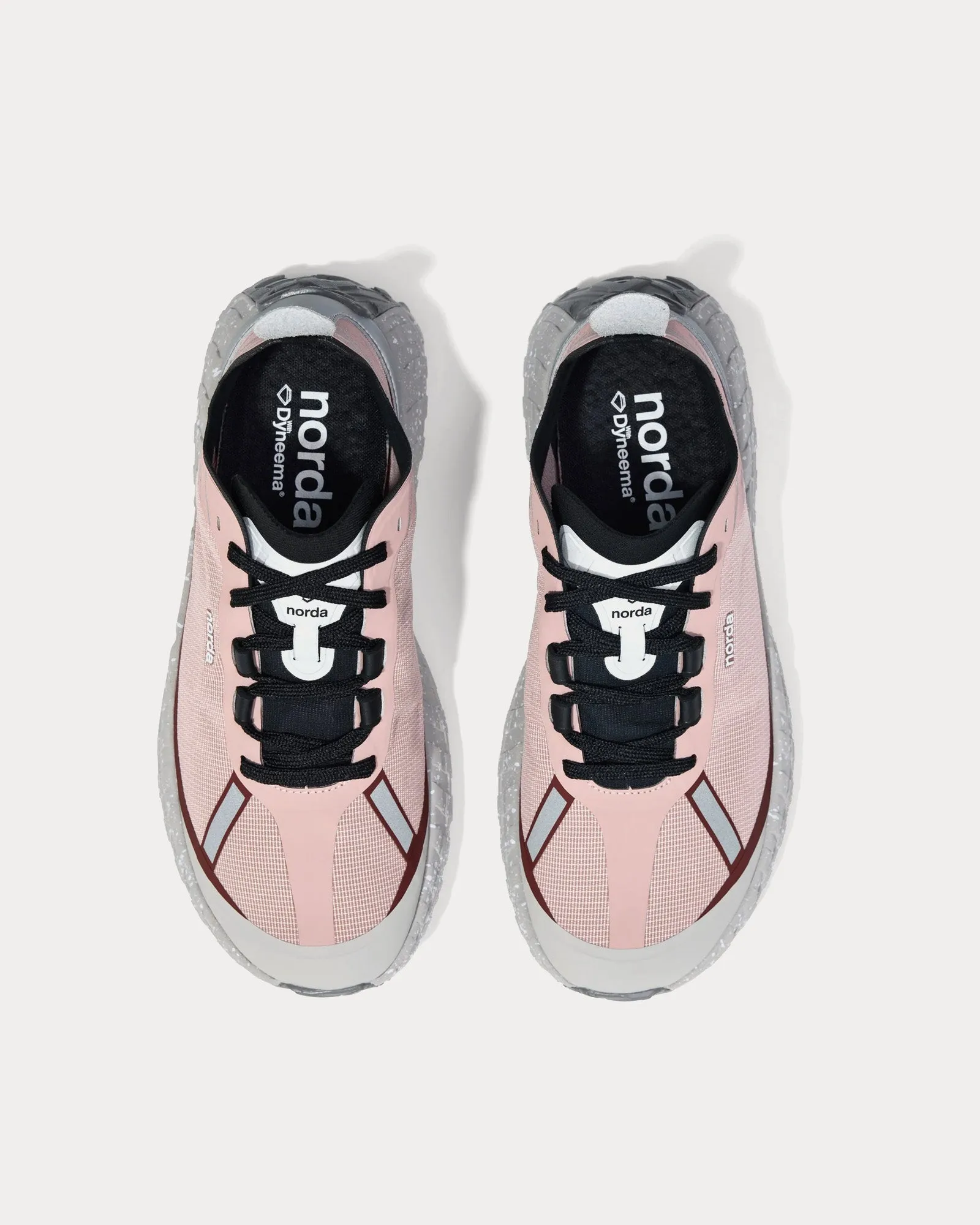 001 W Axolotl Running Shoes