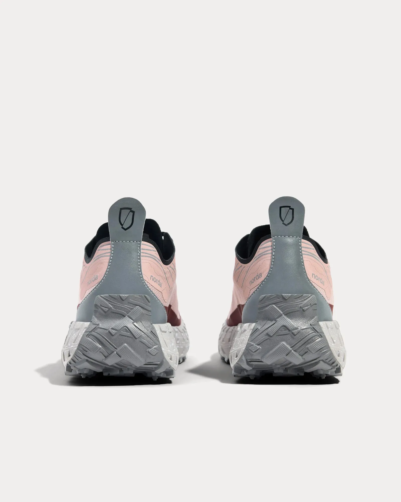 001 W Axolotl Running Shoes