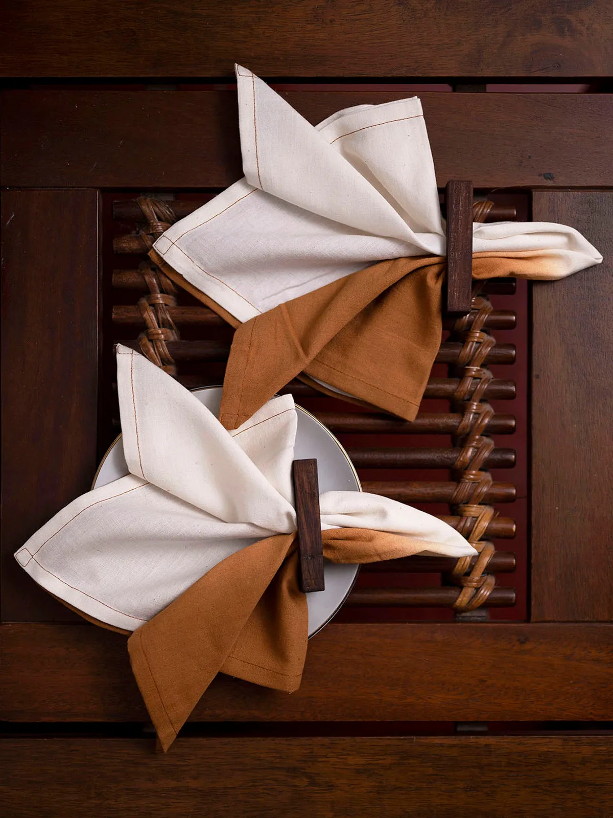 Alistar Handwoven Napkins Set Of 8 Pcs Brown