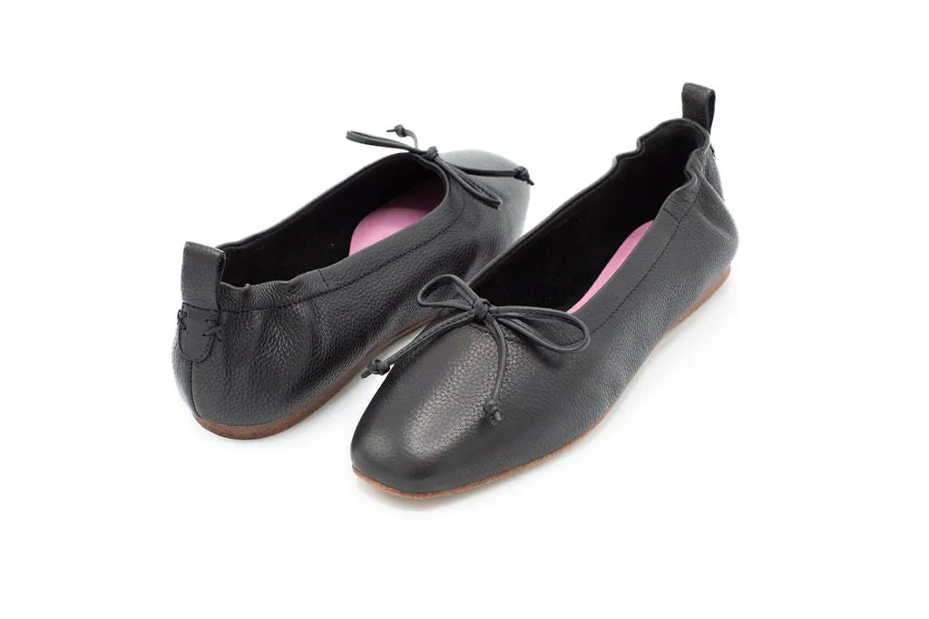 Barney Black Grainy Leather